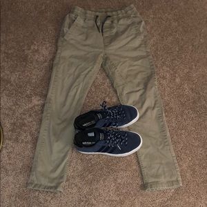 Globe Skinny Chino